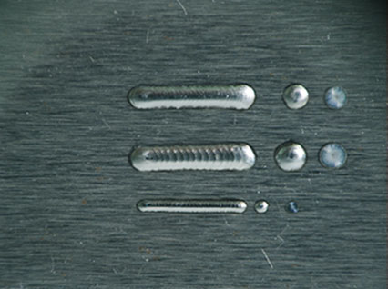 <a href='http://m.huojia118.cn/product/3.htm' class='text_a'>模具激光焊機(jī)</a>修復(fù)鏡面模具效果